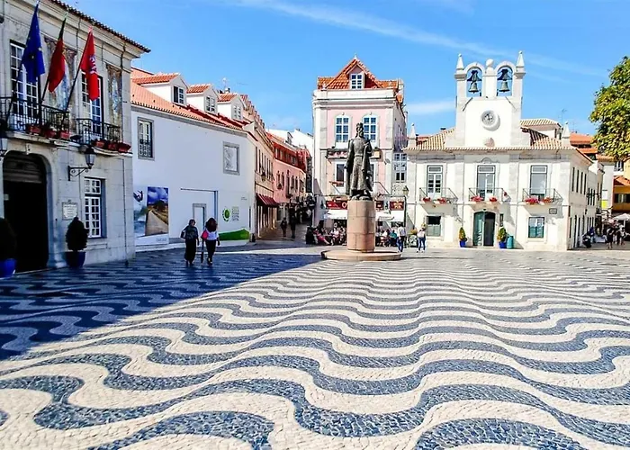 Handsome Cascais